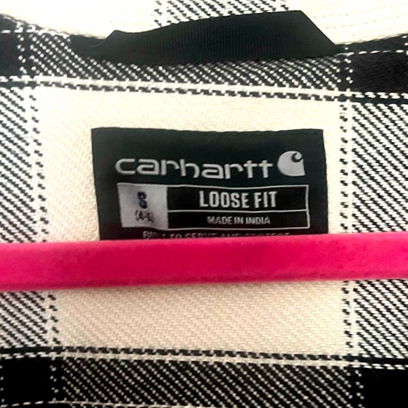 Carhart flannel women’s rugged flex. Loose fit, midweight flannel - Picture 2 of 5